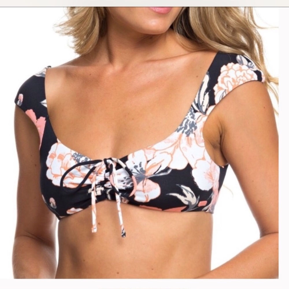 Roxy peach and black bikini